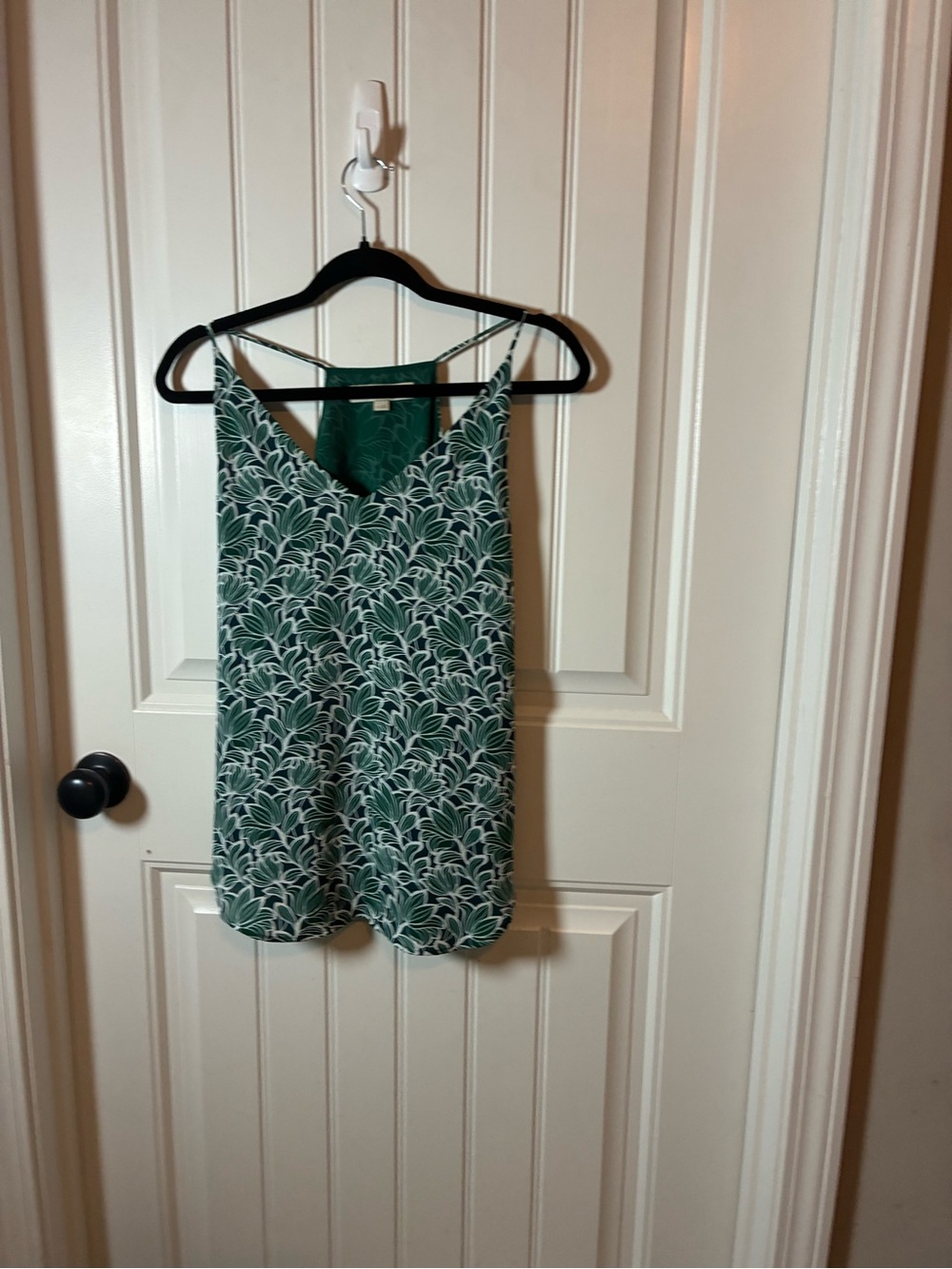 LOFT Green and White Floral Camisole Tank Top
